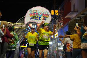 BIB: 50161, 90139
                            <button type="button" onclick="openModal(21831798)" class="btn btn-primary btn-sm float-right btn-popup" data-toggle="modal" data-target=".modal-high-quality">
                        <i class="fas fa-shopping-cart"></i> Add to Cart
                    </button>
                                            <button type="button" onclick="isThisMe(21831798, true)" class="btn btn-success btn-sm float-right btn-popup btn-isme hidden" data-toggle="tooltip" data-placement="bottom" title="นี่คือรูปของคุณใช่ไหม คลิกที่นี่เพื่อเอาเข้าอัลบั้ม">
                        <i class="fas fa-plus"></i> Add to album
                    </button>
                    <button type="button" onclick="isThisMe(21831798, false)" class="btn btn-warning btn-sm float-right btn-popup btn-isnotme hidden">
                        <i class="fas fa-ban"></i> Remove from album
                    </button>